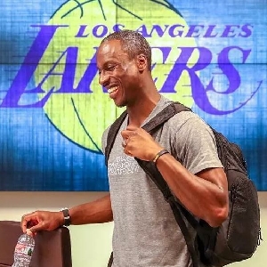 此刻后撤 此刻后撤